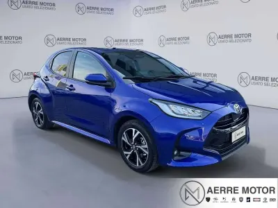 Usata Toyota Yaris Hybrid