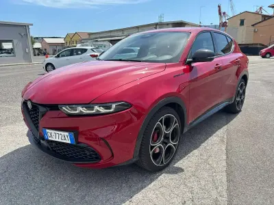 Usata Alfa Romeo Tonale Edizione Speciale 160 CV (117 kW) 2022 Rosso SUV