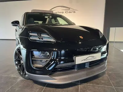 Usata Porsche Macan 144 kW (197 CV) 2024 Nero luxor a1 SUV