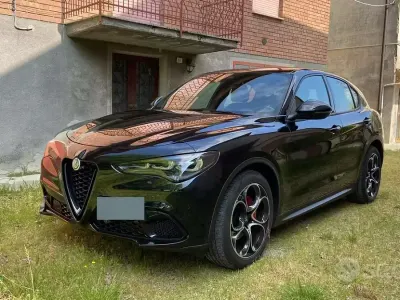 Usata Alfa Romeo Stelvio 160 CV (117 kW) 2023 Nero SUV