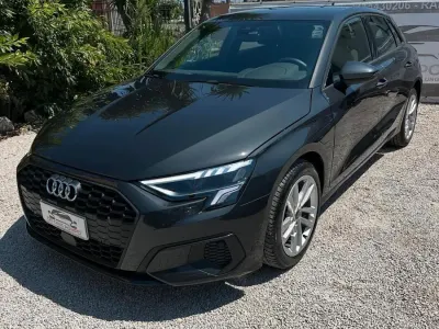 Usata Audi A3 e-tron S-Line 203 CV (149 kW) 2022 Grigio Utilitaria