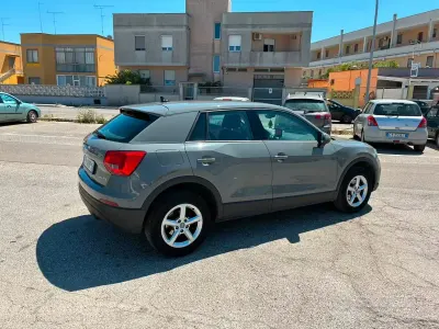 Usata Audi Q2 Ambiente 116 CV (85 kW) 2019 Grigio SUV