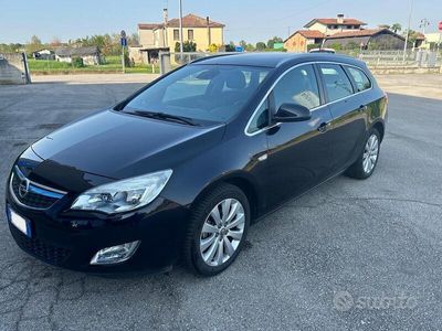 usata Opel Astra 2011 140cv manuale