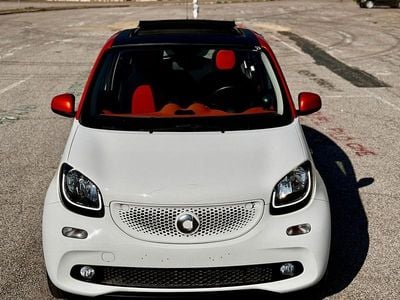 Usata Smart ForFour Passion 90 CV (66 kW) 2016 Bianco Utilitaria