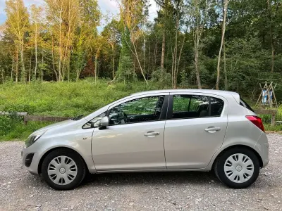 Usata Opel Corsa Edition 86 CV (63 kW) 2014 Grigio Utilitaria