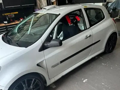 Usata Renault Clio 200 CV (147 kW) 2014 Bianco