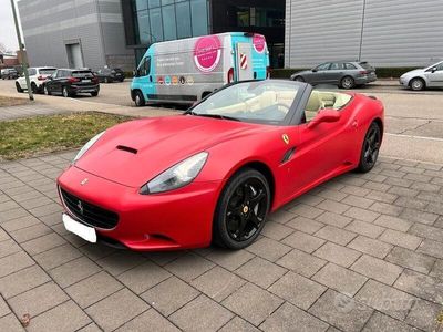 usata Ferrari California DCT