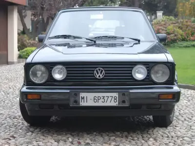 Usata VW Golf Cabriolet 73 CV (53 kW) 1990 Nero Cabrio