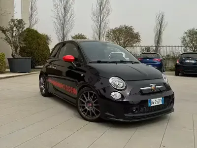 Usata Abarth 500 135 CV (99 kW) 2009 Utilitaria