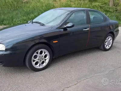 Usata Alfa Romeo 156 140 CV (102 kW) 2002 Verde Berlina