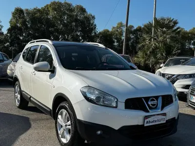 Usata Nissan Qashqai +2 Tekna 110 CV (80 kW) 2013 Bianco SUV