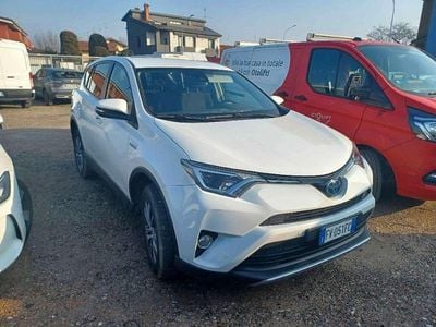 Usata Toyota RAV4 Hybrid Business Edition 155 CV (114 kW) 2019 Bianco SUV