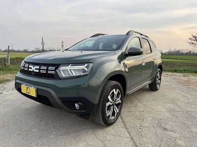 Usata Dacia Duster Journey 101 CV (74 kW) 2023 Verde SUV