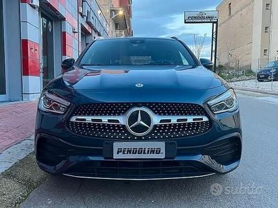 Usata Mercedes GLA250 Premium 160 CV (117 kW) 2021 Blu SUV