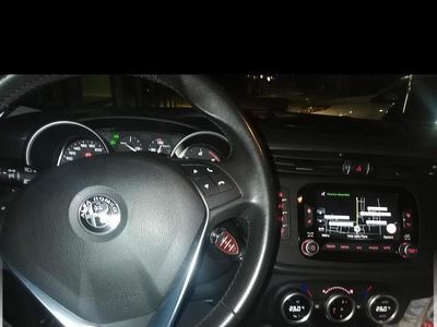 Usata Alfa Romeo Giulietta 120 CV (88 kW) 2017 Nero Utilitaria