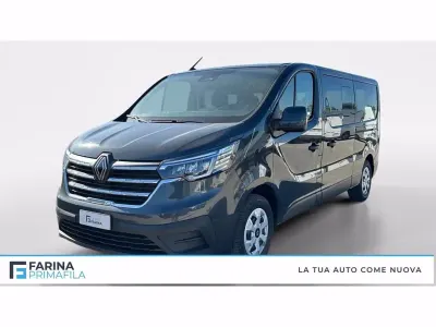 Begagnad Renault Trafic 150 HK (110 kW) 2024 Grå Minibuss
