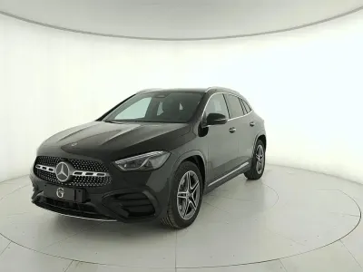 Nuova Mercedes GLA200 AMG line 150 CV (110 kW) 2026 Nero cosmo metallizzato SUV