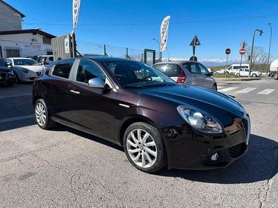 Usata Alfa Romeo Giulietta Super 120 CV (88 kW) 2017 Nero Utilitaria
