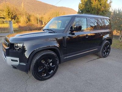 Santorini black Usata 2022 Land Rover Defender SE Furgone | 52.000 € (Buon prezzo)