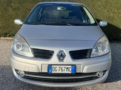 Usata Renault Scenic E-Tech Dynamique 106 CV (77 kW) 2007 Argento Monovolume