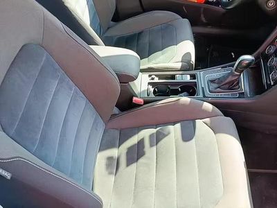 Second-hand VW Golf VII 110 CP (80 kW) 2016 Gri Berlinǎ