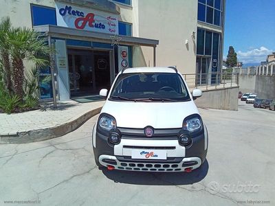 Usata Fiat Panda Cross Cross 69 CV (50 kW) 2024 Bianco Utilitaria