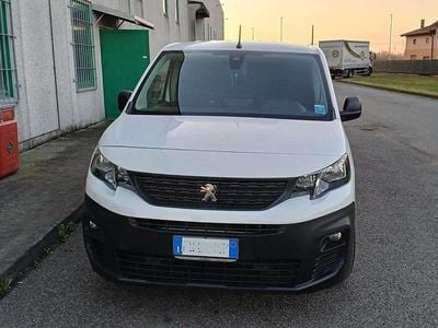 Usata Peugeot Partner 131 CV (96 kW) 2019 Bianco Monovolume