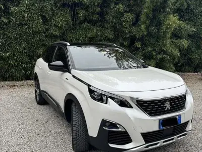 Usata Peugeot 3008 GT-line 120 CV (88 kW) 2018 SUV