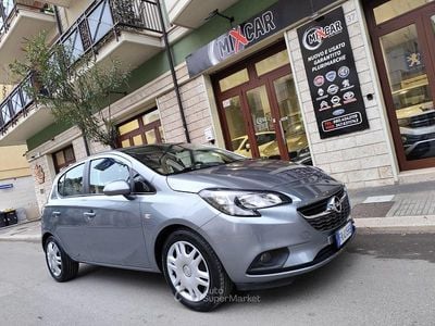Usata Opel Corsa 90 CV (66 kW) 2017 Grigio Berlina