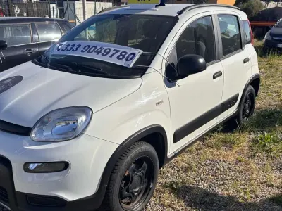 Usata Fiat Panda 4x4 S 86 CV (63 kW) 2019 Bianco Utilitaria
