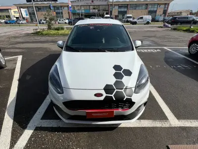 Usata Ford Fiesta ST 200 CV (147 kW) 2019 Bianco Utilitaria