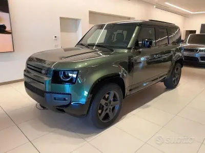 Nuova Land Rover Defender 2025 Verde SUV