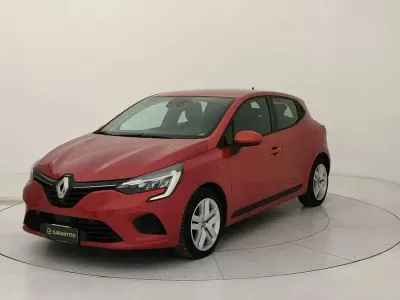 Usata Renault Clio Business 140 CV (102 kW) 2021 Rosso Utilitaria