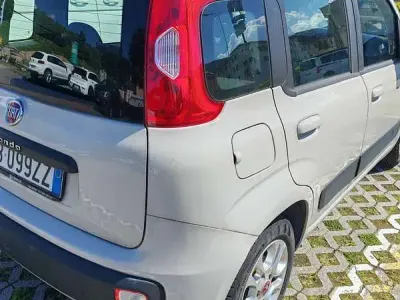 Usata Fiat Panda Lounge 69 CV (50 kW) 2016 Beige Utilitaria