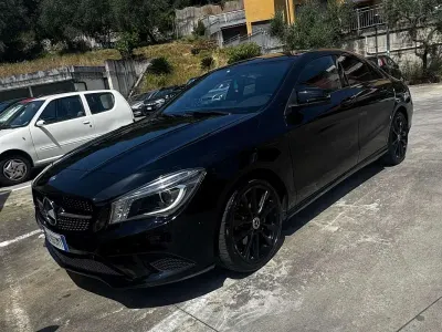 Usata Mercedes CLA220 170 CV (125 kW) 2014 Nero Coupé