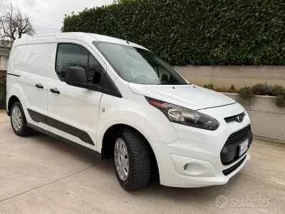 Begagnad Ford Tourneo Connect