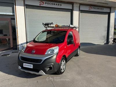 Usata Fiat Fiorino 95 CV (69 kW) 2016 Rosso Monovolume