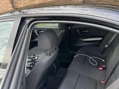 Usata BMW 318 143 CV (105 kW) 2011 Berlina