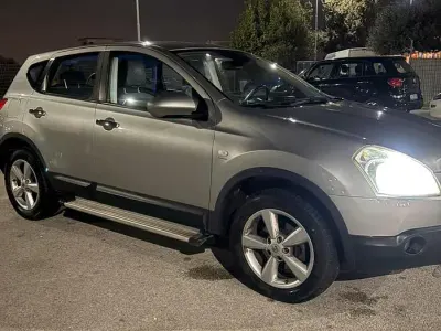 Usata Nissan Qashqai 106 CV (77 kW) 2009 Grigio SUV