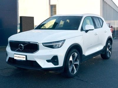 Bianco Usata 2025 Volvo XC40 Core SUV | 34.500 € (Buon prezzo)
