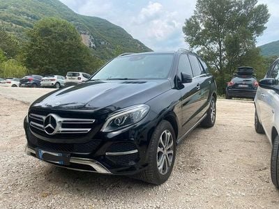 Usata Mercedes GLE250 Premium Plus 204 CV (150 kW) 2016 Nero Station wagon