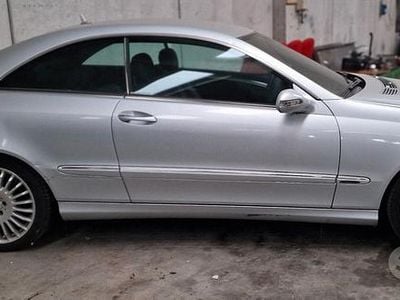 Usata Mercedes CLK320 218 CV (160 kW) 2008 Grigio Coupé