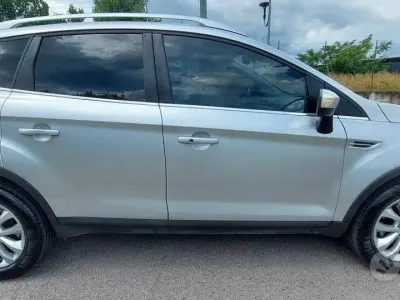 Usata Ford Kuga 163 CV (119 kW) 2012 Grigio SUV