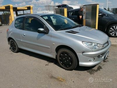 Usata Peugeot 206 75 CV (55 kW) 2006 Grigio Berlina