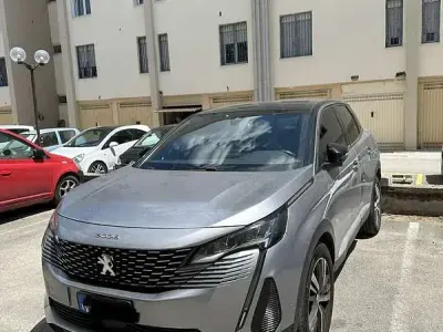 Usata Peugeot 3008 Active 131 CV (96 kW) 2023 SUV