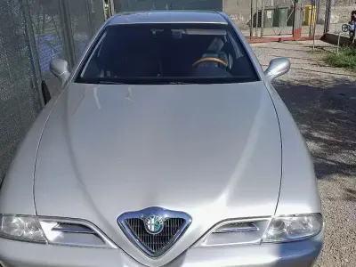 Usata Alfa Romeo 166 140 CV (102 kW) 2001 Grigio Berlina