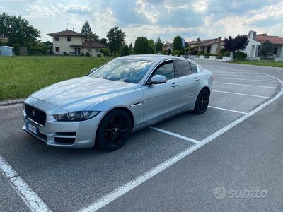 usata Jaguar XE XE 2.0 D 180 CV aut. Prestige Business Edition