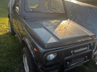 Usata Suzuki Samurai 69 CV (50 kW) 1997 Grigio SUV