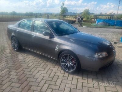 Usata Alfa Romeo 166 Progression 188 CV (138 kW) 2004 Marrone Berlina