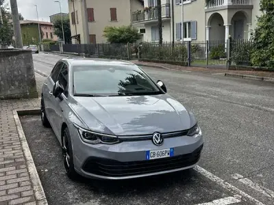 Usata VW Golf VIII Edition 150 CV (110 kW) 2020 Berlina